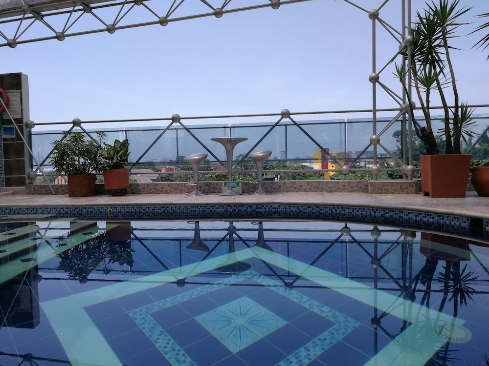 Hotel Villavicencio Plaza Exteriér fotografie