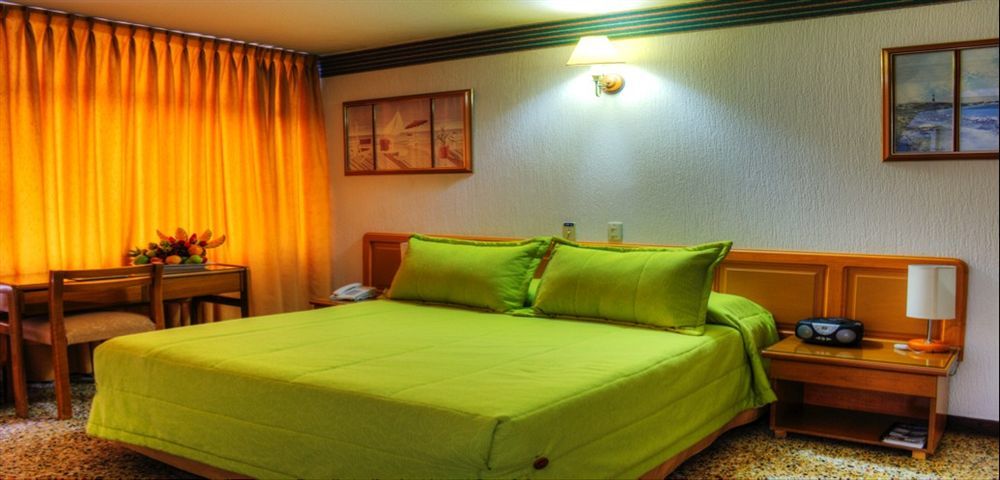 Hotel Villavicencio Plaza Exteriér fotografie