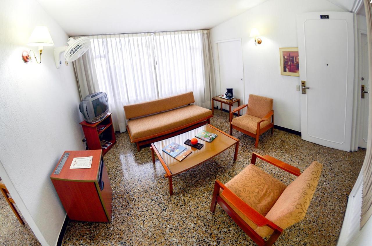 Hotel Villavicencio Plaza Exteriér fotografie